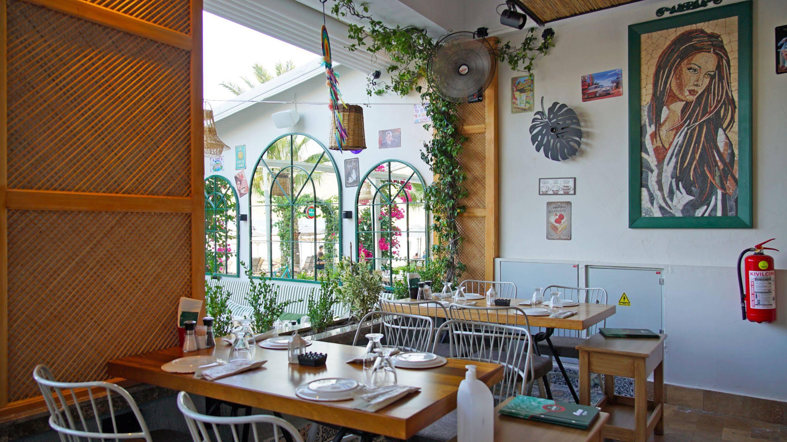 Yeshill Boutique Hotel 马尔马里斯 外观 照片