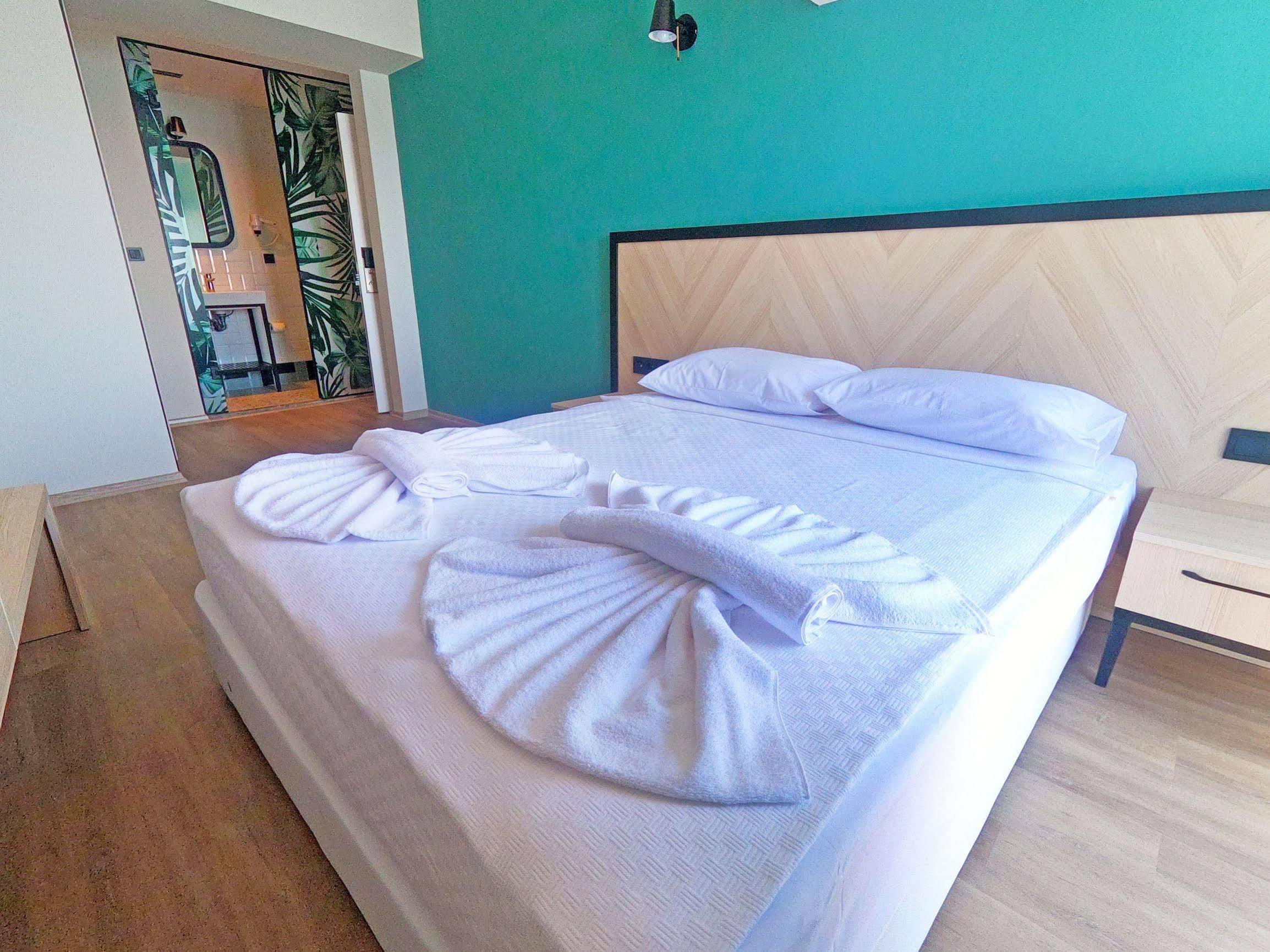 Yeshill Boutique Hotel 马尔马里斯 外观 照片